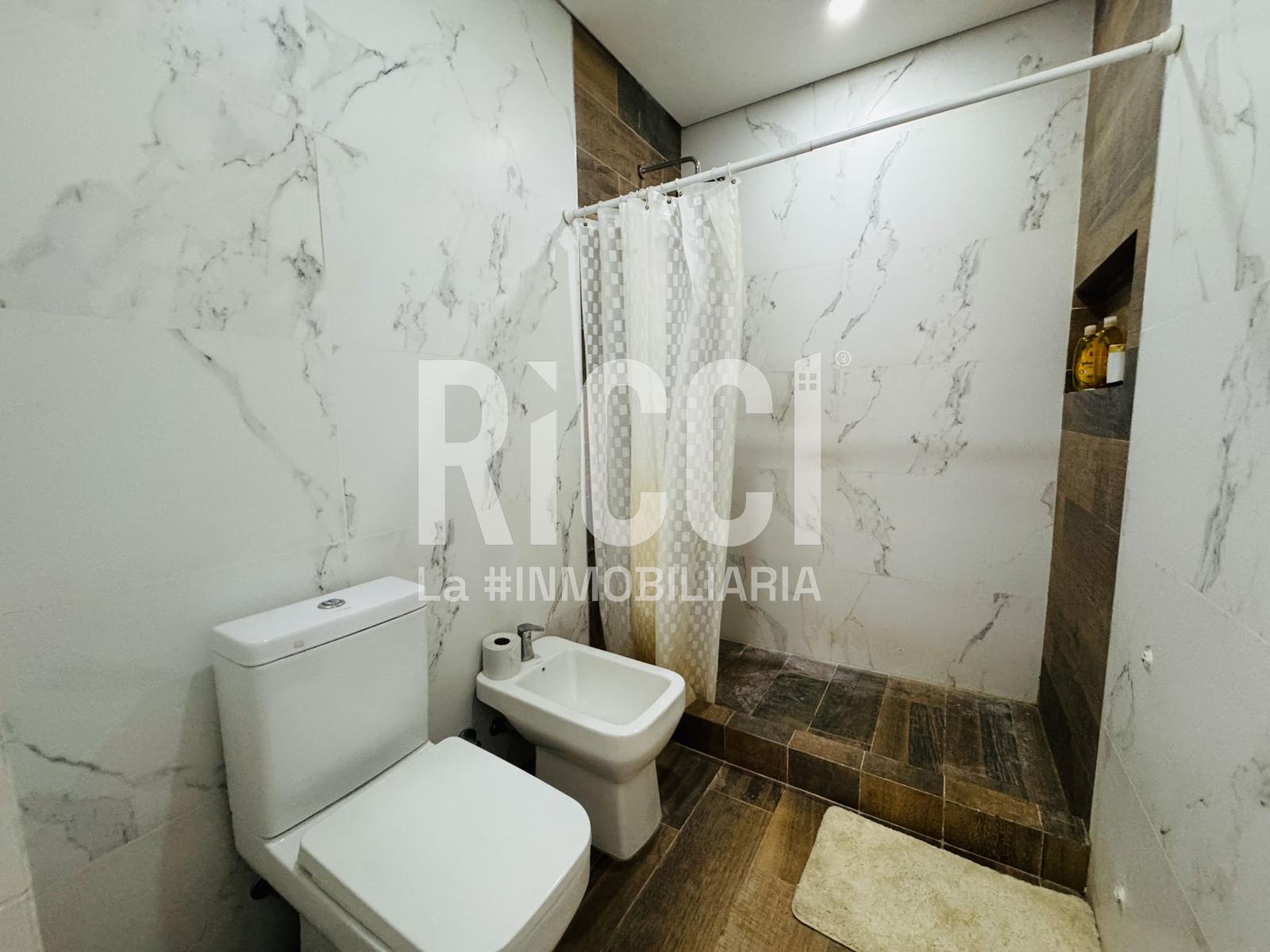 Foto Casa en Venta en Sourigues, Berazategui Barrio cerrado Vicente Federico 1