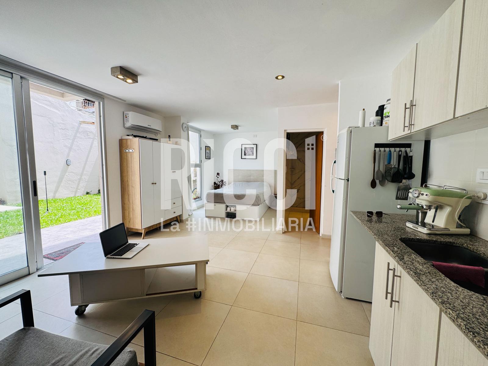 Foto Departamento en Venta en La Plata, La Plata calle 5 al 1400