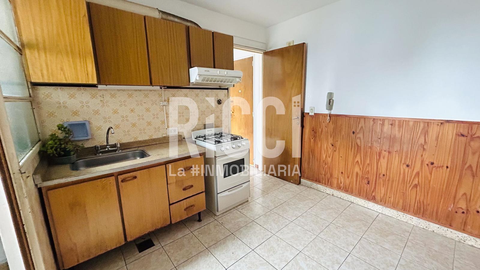 Foto Departamento en Alquiler en Quilmes, G.B.A. Zona Sur Rivadavia al 300