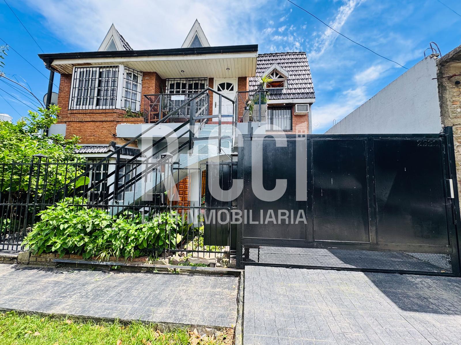 Foto Casa en Venta en Berazategui, Berazategui 15 al 2900