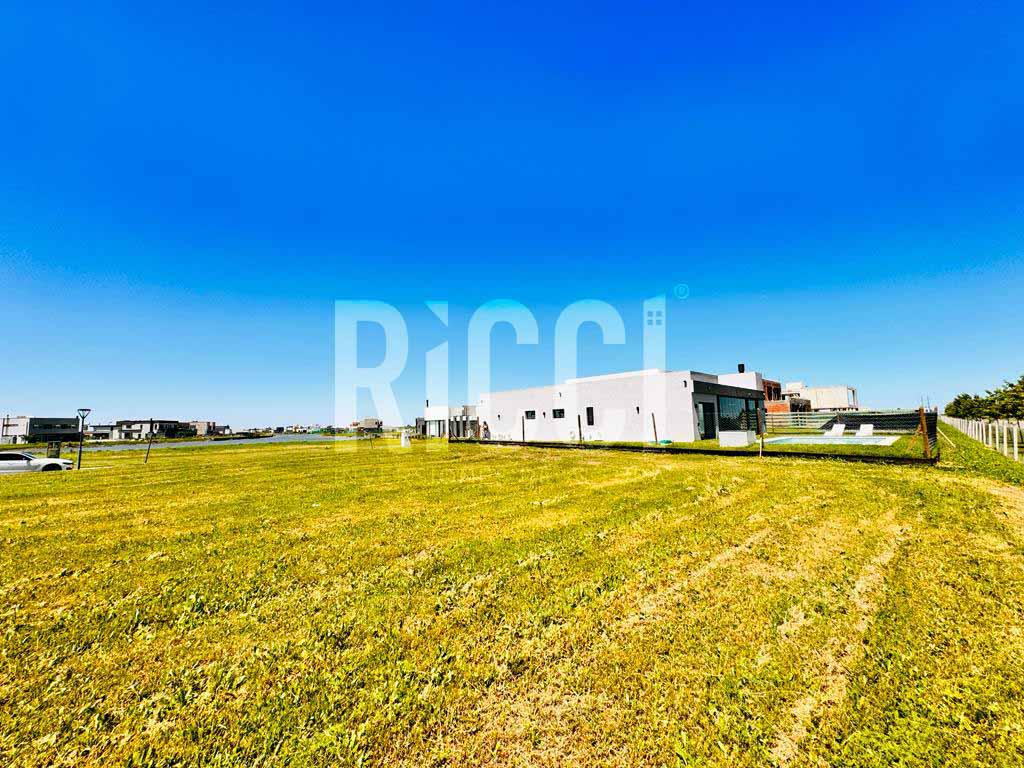 Foto Terreno en Venta en Berazategui, G.B.A. Zona Sur Lote en venta | Barrio Cerrado Sebastian Gaboto