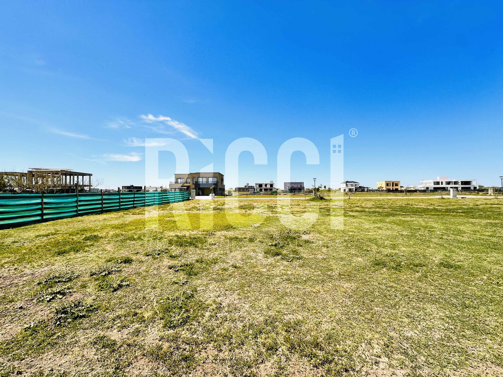 Foto Terreno en Venta en Sebastian Gaboto, Guillermo E Hudson Lote en venta | Barrio cerrado Sebastian Gaboto
