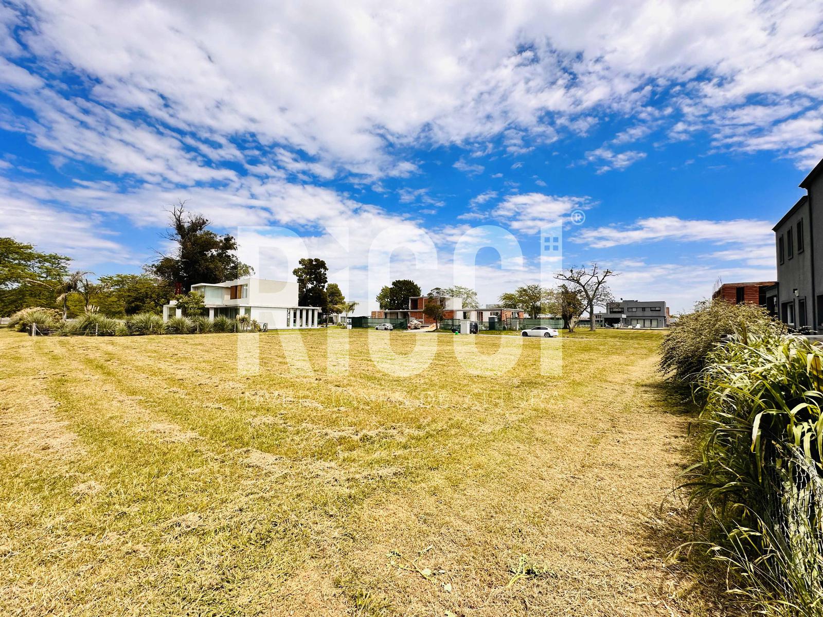 Foto Terreno en Venta en Berazategui, G.B.A. Zona Sur Lote en Venta I Greenville