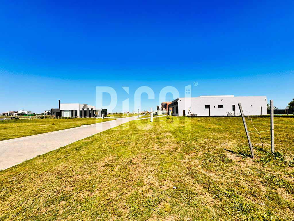 Foto Terreno en Venta en Berazategui, G.B.A. Zona Sur Lote en venta | Barrio Cerrado Sebastian Gaboto